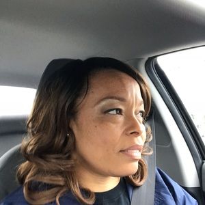 Meet your Posher, Sharell